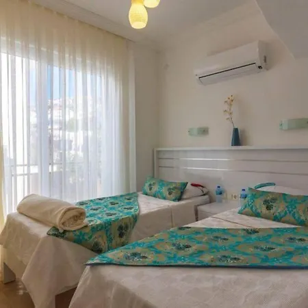 Vila Vuslat Apart-top Floor Duplex With Pool Kalkan